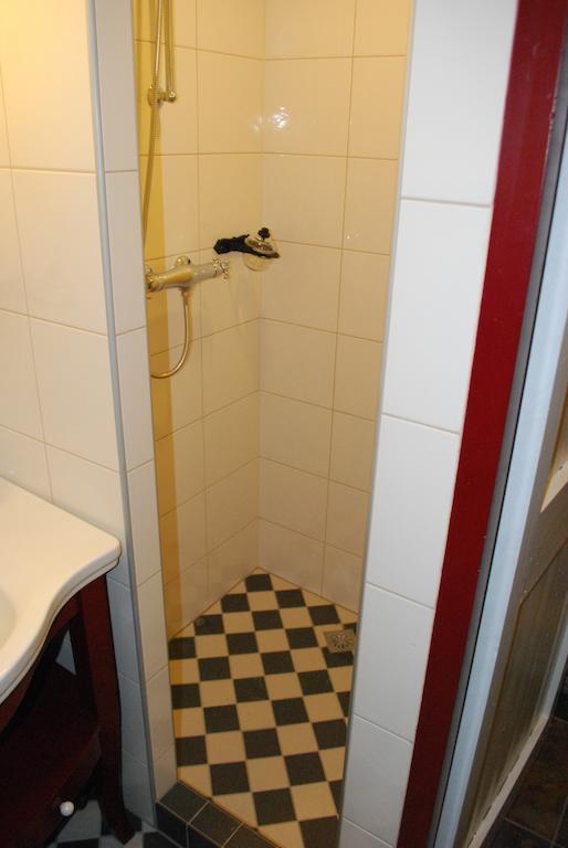 Vakantiehuis "It Koaihus" Jistrum Habitación foto